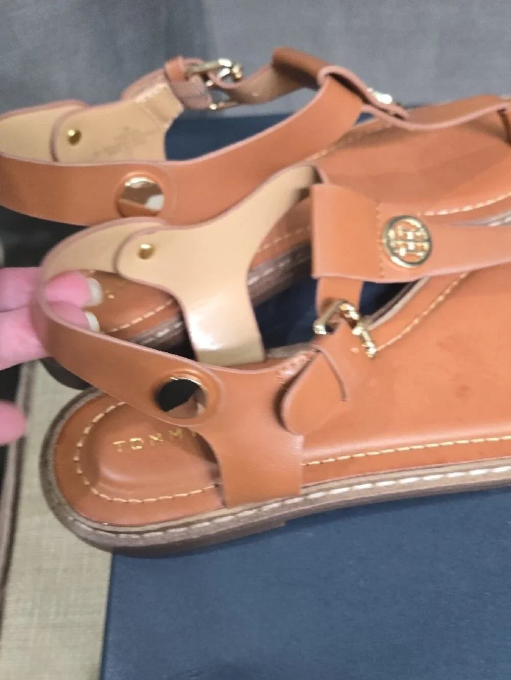 Tommy Hilfiger Cognac Brown Leather T-Strap Sandals with Gold Logo
